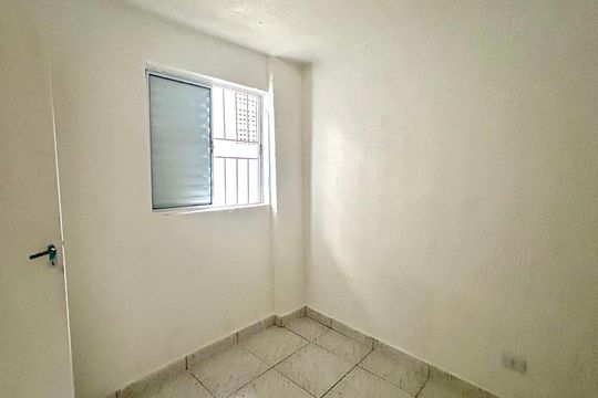 Casa para alugar com 1 quarto, 24m² em Jardim Santa Cecilia, Guarulhos