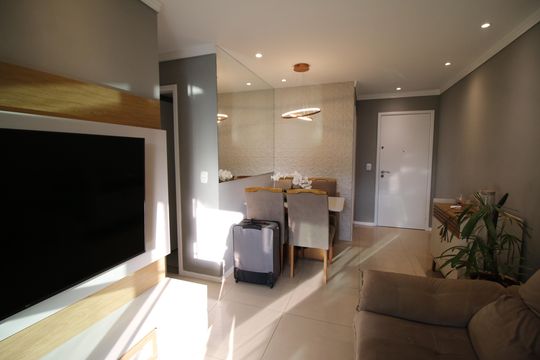 Sala de apartamento para alugar com 3 quartos, 72m² em Curicica, Rio de Janeiro