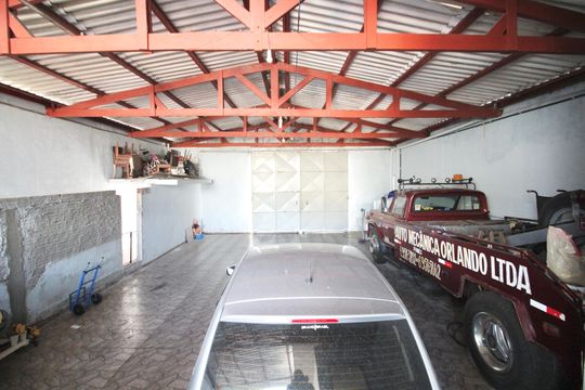 Garagem de casa para alugar com 4 quartos, 300m² em Cidade Patriarca, São Paulo
