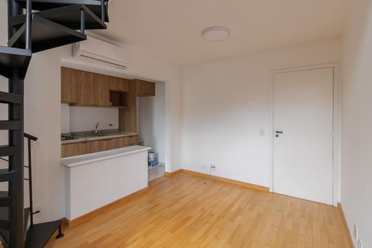 Studio de apartamento para alugar com 1 quarto, 44m² em Vila Olímpia, São Paulo