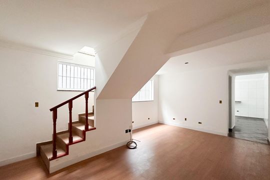 Casa à venda com 3 quartos, 202m² em Baeta Neves, São Bernardo do Campo