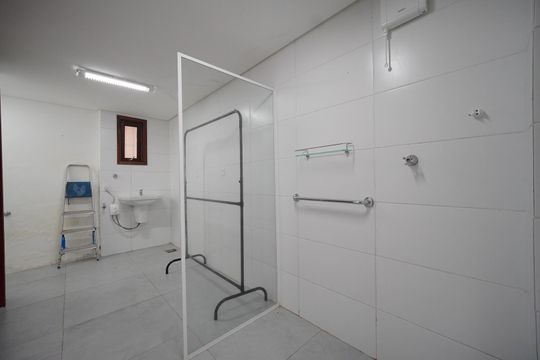 Área de Serviço de casa para alugar com 4 quartos, 180m² em Itacorubi, Florianópolis