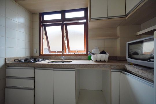Cozinha de casa para alugar com 4 quartos, 180m² em Itacorubi, Florianópolis