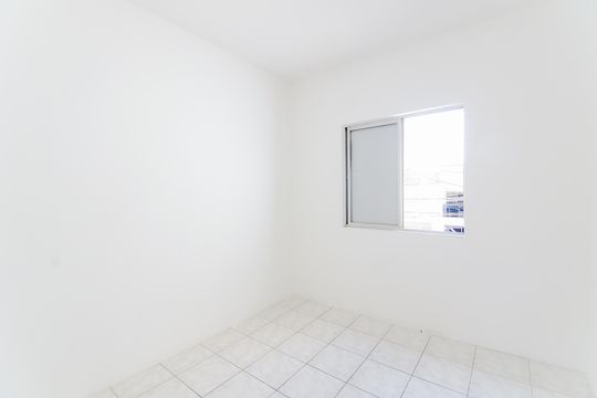 Quarto 1 de casa para alugar com 2 quartos, 130m² em Residencial Parque Cumbica, Guarulhos