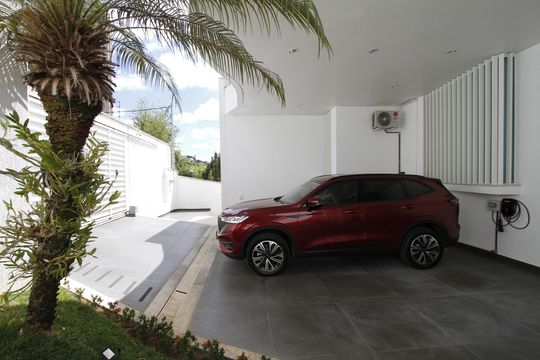 Garagem de casa à venda com 4 quartos, 650m² em São Bento, Belo Horizonte