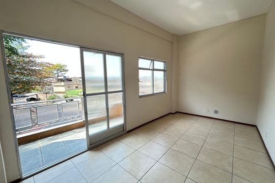 Apartamento para alugar com 2 quartos, 63m² em Anchieta, Nilópolis