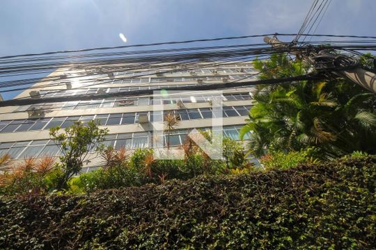 Fachada do Prédio de apartamento à venda com 3 quartos, 145m² em Laranjeiras, Rio de Janeiro