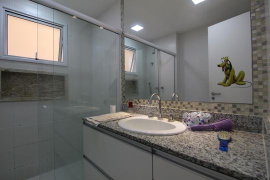 Banheiro Social de casa de condomínio à venda com 4 quartos, 163m² em Freguesia (jacarepaguá), Rio de Janeiro