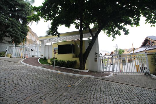 Fachada de casa de condomínio à venda com 4 quartos, 163m² em Freguesia (jacarepaguá), Rio de Janeiro