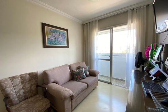 Sala de apartamento à venda com 2 quartos, 59m² em Conjunto Promorar Raposo Tavares, São Paulo