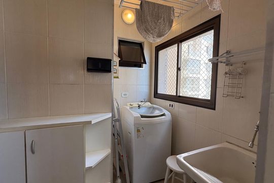 Área de Serviço de apartamento para alugar com 4 quartos, 166m² em Vila Luis Antonio, Guarujá