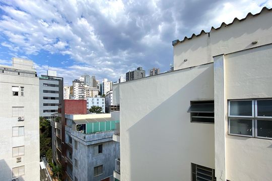 Vista da Sala de apartamento à venda com 3 quartos, 105m² em Sion, Belo Horizonte