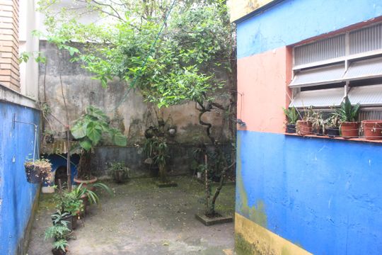 Quintal de casa à venda com 2 quartos, 125m² em Vila Boa Vista, São Caetano do Sul