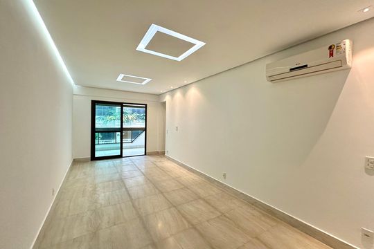Apartamento para alugar com 2 quartos, 96m² em Lagoa, Rio de Janeiro