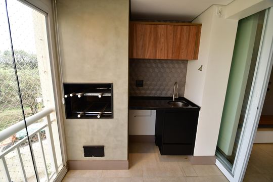 Varanda gourmet de apartamento para alugar com 3 quartos, 92m² em Vila Brandina, Campinas