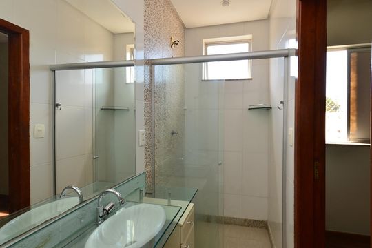 Banheiro Suíte de apartamento para alugar com 3 quartos, 60m² em Santa Tereza, Belo Horizonte