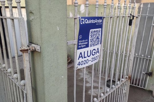 Placa de casa para alugar com 2 quartos, 120m² em Barcelona, São Caetano do Sul