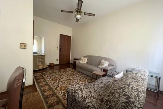 Apartamento para alugar com 3 quartos, 118m² em Grajaú, Belo Horizonte
