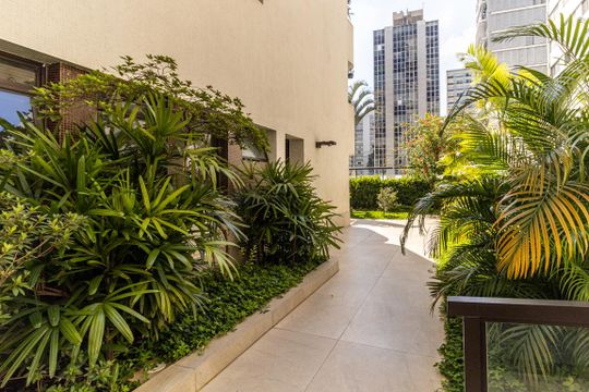 Jardim de apartamento à venda com 3 quartos, 149m² em Higienópolis, São Paulo