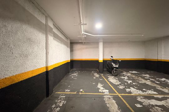 Garagem de apartamento para alugar com 2 quartos, 49m² em Jardim Bela Vista, Santo André