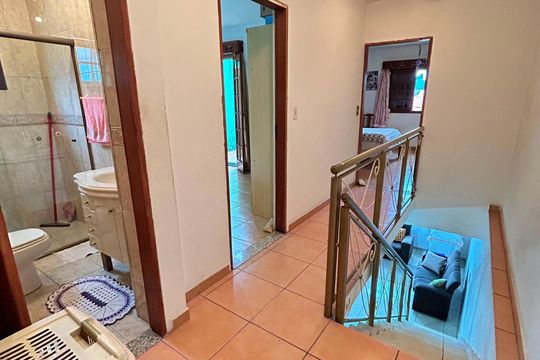 Corredor de casa à venda com 3 quartos, 120m² em Vila Santa Luzia, São Bernardo do Campo