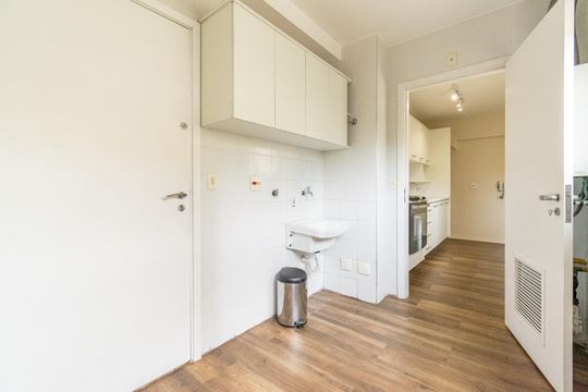 Área de Serviço de apartamento à venda com 3 quartos, 147m² em Vila Alexandria, São Paulo