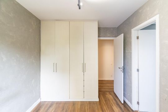 Suíte 3 de apartamento à venda com 3 quartos, 147m² em Vila Alexandria, São Paulo