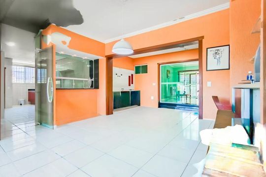 Casa à venda com 4 quartos, 470m² em Boa Vista, Porto Alegre