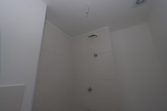 Banheiro de apartamento para alugar com 2 quartos, 25m² em Vila Ema, São Paulo