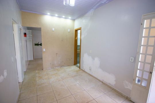 Casa para alugar com 2 quartos, 135m² em Qnp 11, Brasília
