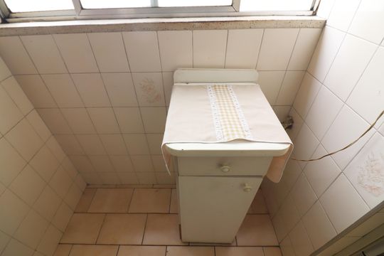 Área de Serviço de apartamento para alugar com 2 quartos, 57m² em Vila Helena, São Bernardo do Campo