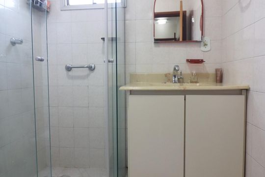 Banheiro Social de apartamento à venda com 2 quartos, 60m² em Baeta Neves, São Bernardo do Campo