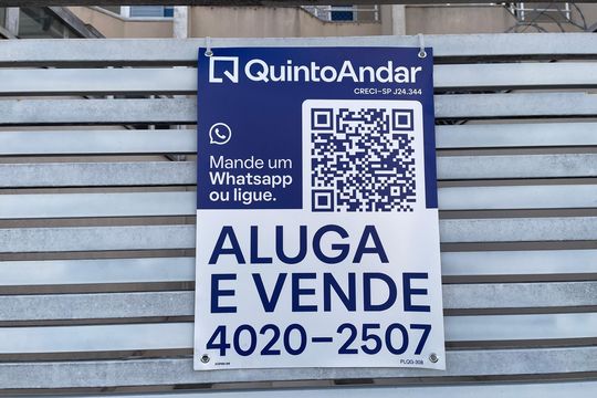 Placa PLQG 308 de casa para alugar com 3 quartos, 118m² em Vila Nhocuné, São Paulo