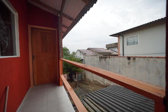 Varanda de kitnet/studio para alugar com 1 quarto, 30m² em Serraria, São José