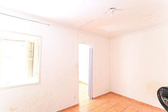 Quarto  de casa para alugar com 1 quarto, 30m² em Inhaúma, Rio de Janeiro