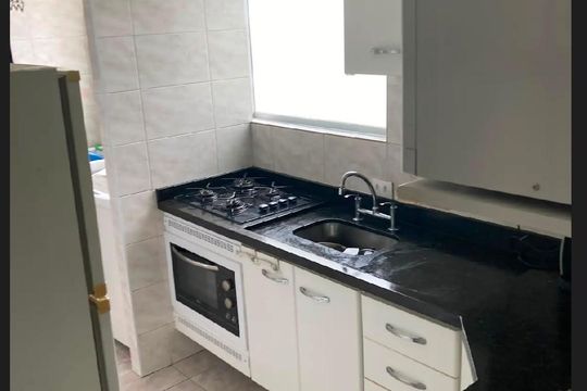 Cozinha de apartamento à venda com 2 quartos, 62m² em Parque Sao Vicente, Santo André