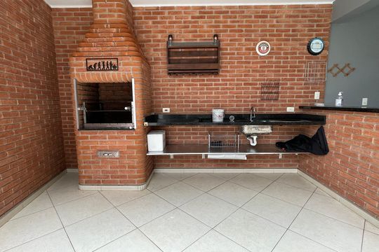 Churrasqueira de casa à venda com 3 quartos, 240m² em Jardim das Vertentes, São Paulo