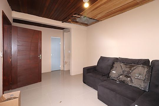 Sala 1 de casa à venda com 5 quartos, 152m² em Farrapos, Porto Alegre