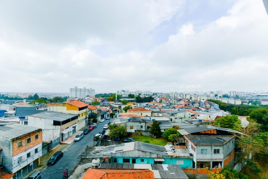 Varanda da Sala - Vista  de apartamento à venda com 2 quartos, 52m² em Vila Bremen, Guarulhos