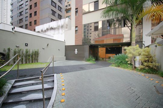 Área comum de apartamento para alugar com 2 quartos, 70m² em Funcionários, Belo Horizonte