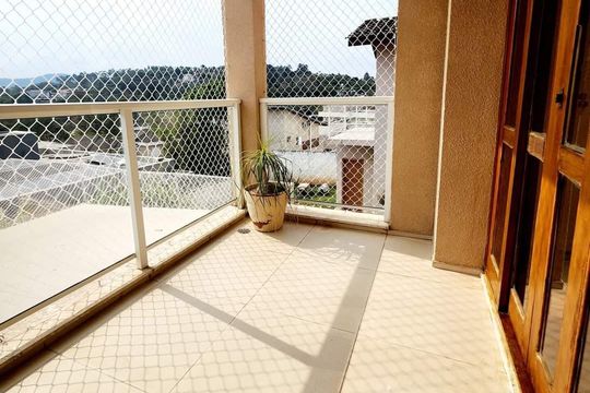Varanda de casa de condomínio à venda com 4 quartos, 375m² em Suru, Barueri