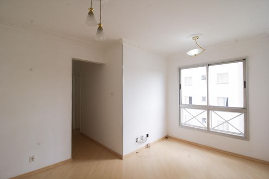 Apartamento para alugar com 2 quartos, 45m² em Vila Cruz das Almas, São Paulo