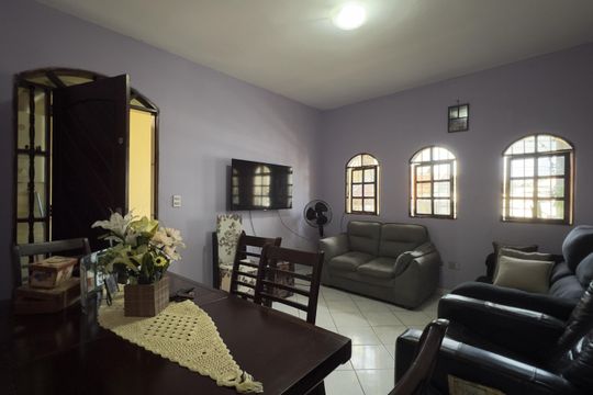Sala de casa à venda com 4 quartos, 216m² em Macedo, Guarulhos