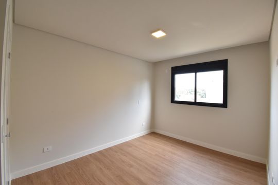 Suíte 3 de casa de condomínio à venda com 3 quartos, 268m² em Mercês, Curitiba