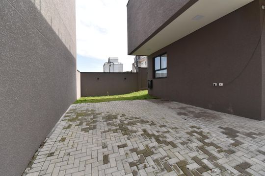 Área externa - Garagem de casa de condomínio à venda com 3 quartos, 268m² em Mercês, Curitiba