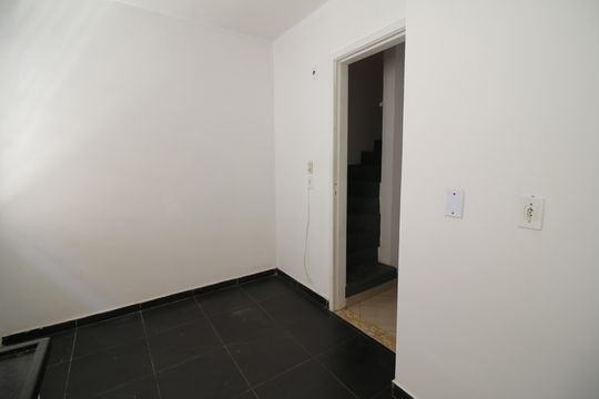 Cozinha de casa para alugar com 2 quartos, 50m² em Taquara, Rio de Janeiro