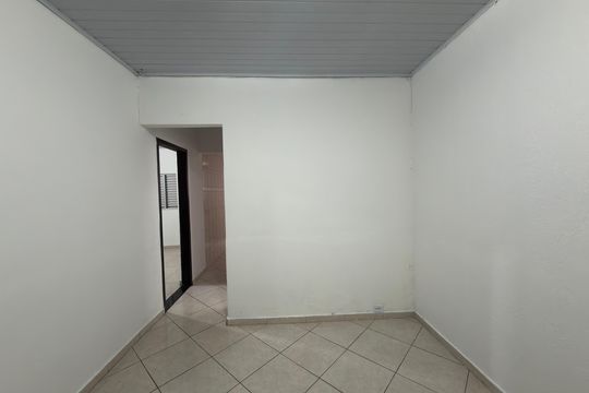 Sala de casa à venda com 2 quartos, 208m² em Rudge Ramos, São Bernardo do Campo