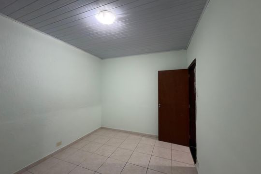 Quarto 1 de casa à venda com 2 quartos, 208m² em Rudge Ramos, São Bernardo do Campo