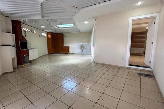 Casa à venda com 2 quartos, 123m² em Vila Cruzeiro, São Paulo