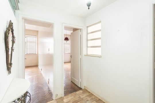 Corredor de apartamento à venda com 3 quartos, 150m² em Tijuca, Rio de Janeiro